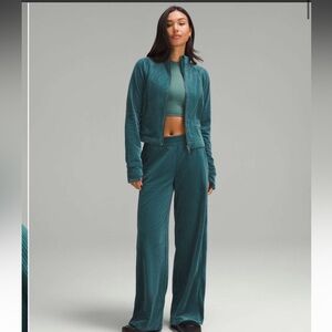Lululemon Scuba Track Jacket *Velvet Cord Storm Teal